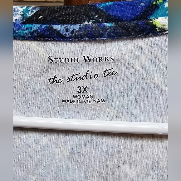 Studio Works Top Sz 3X New Condition - Picture 5 of 7